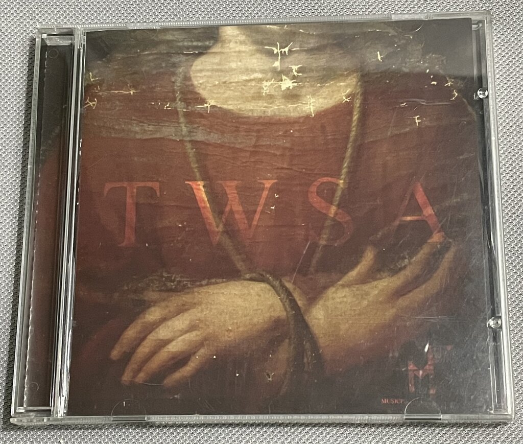 T W S A - THE WORLD IS SHAKING ANTICLOCKWISE