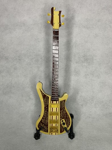 Chitarra in miniatura da collezione in legno - Lemmy Kilmister - Rickenbacker 4004
