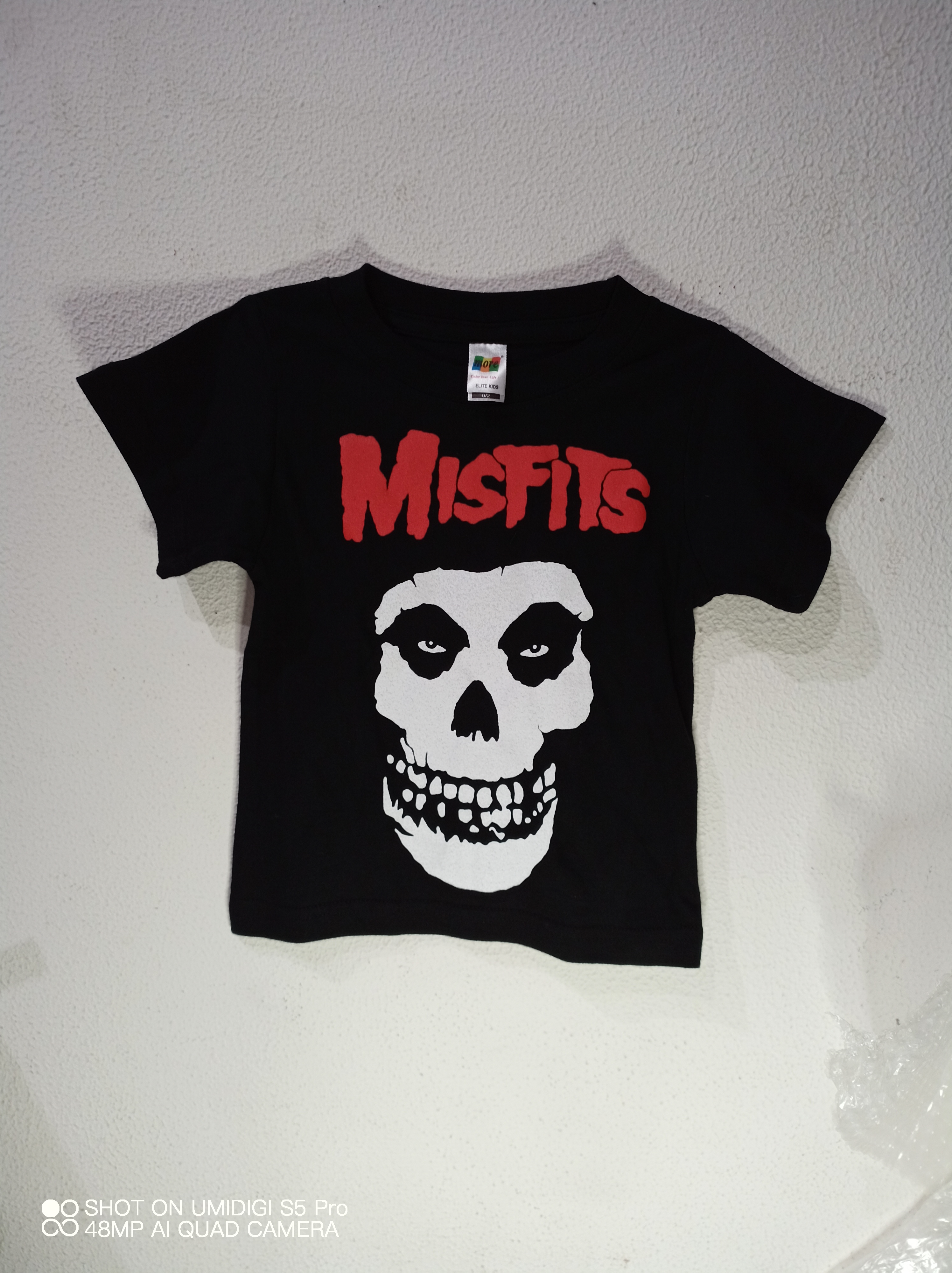 T-SHIRT MISFITS LOGO BIANCO E ROSSO BAMBINO 2/4 ANNI