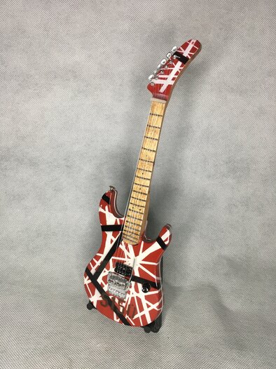 Chitarra in miniatura da collezione miniature modellino Van Halen tribute album 5150